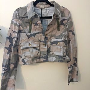 Cropped Camo Jacket